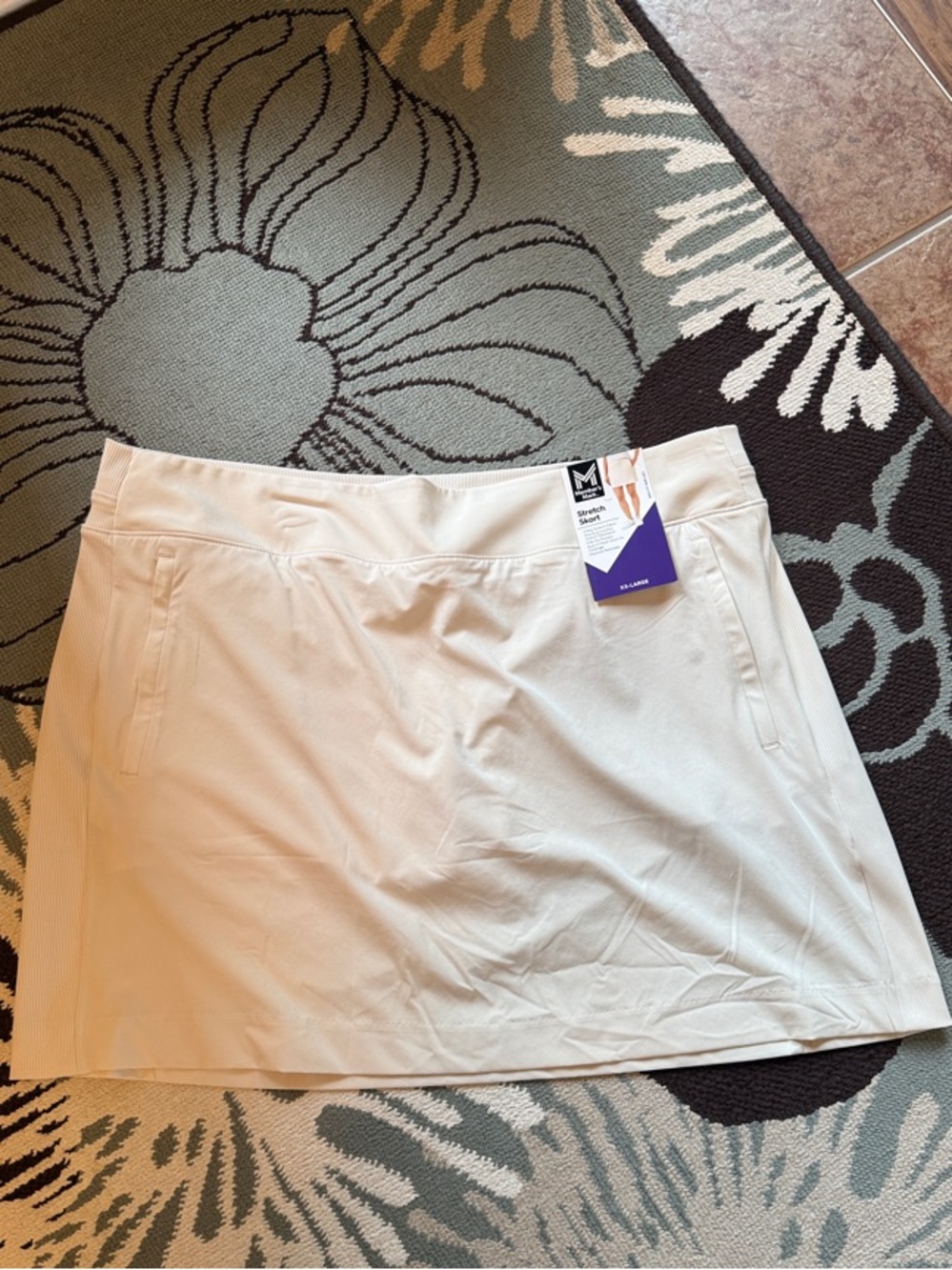 Women’s Stretch Active Skort in cream